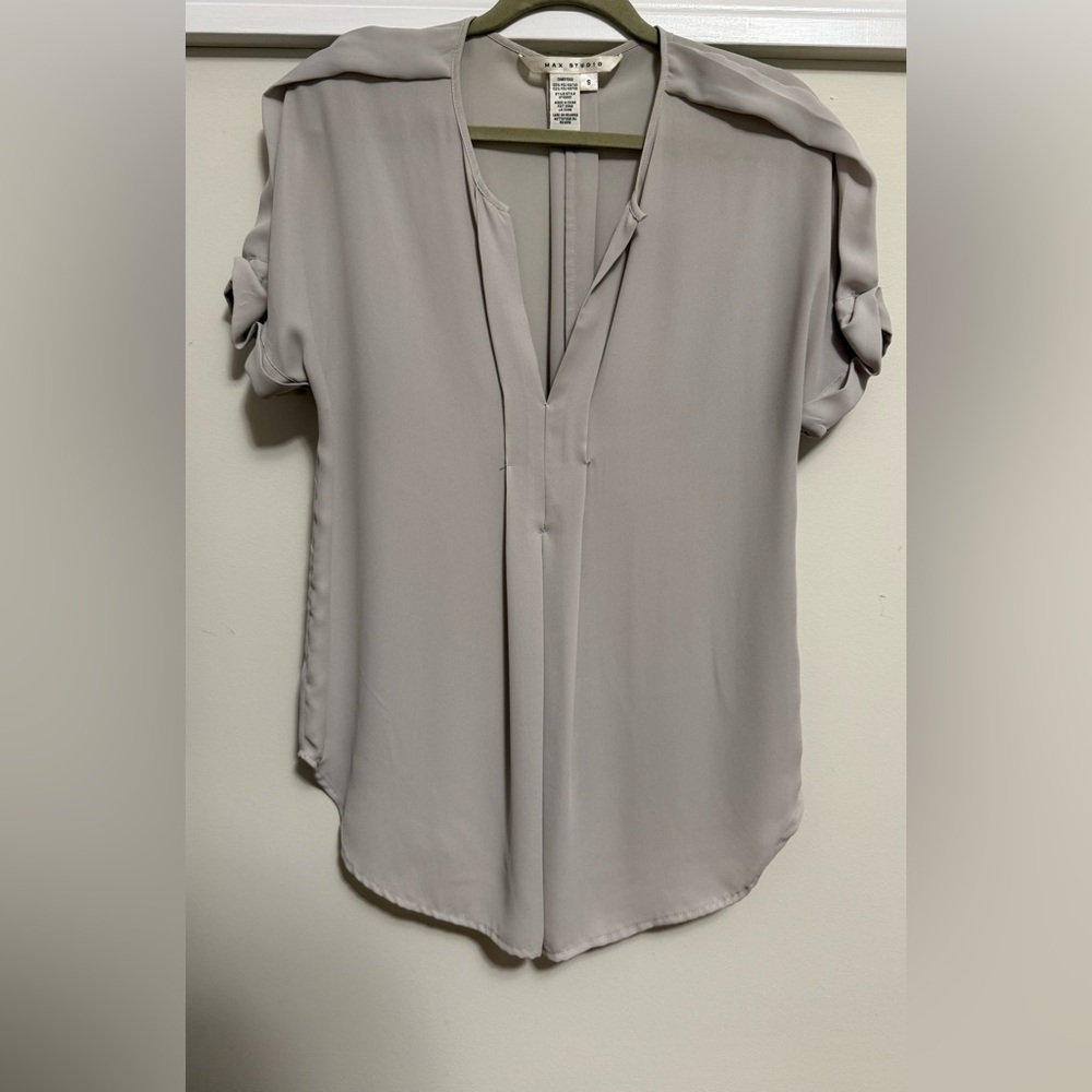 Max Studio Elegant Gray Blouse